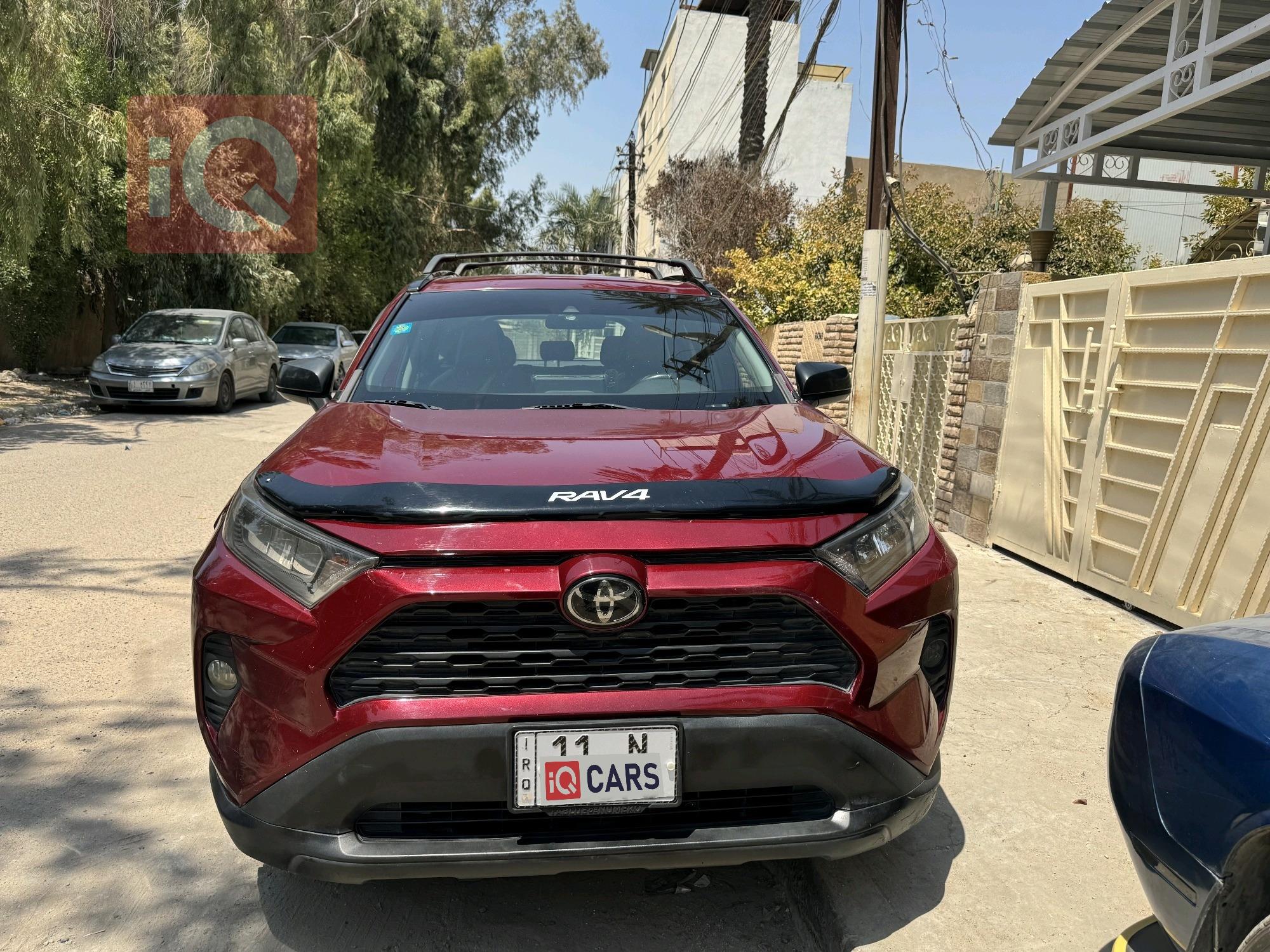 تويوتا راف 4